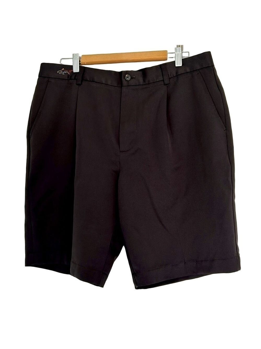 Greg Norman men’s pleated black shorts size 36